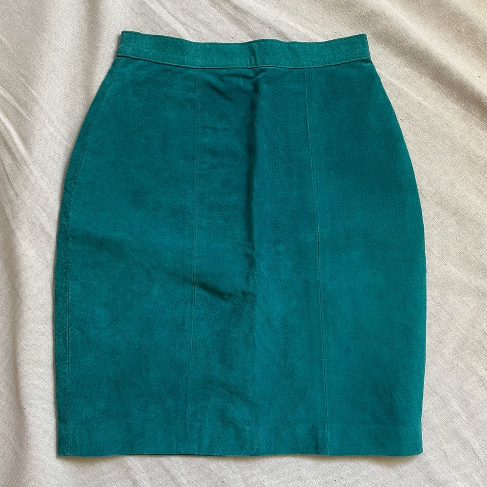 Teal 90’s suede skirt